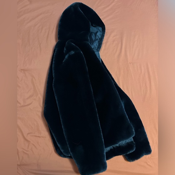 ASOS Design Hooded Faux Fur Jacket in Black - Picture 3 of 13